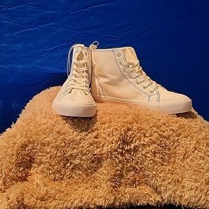 Torrid High Top Canvas Sneaker White 11WW